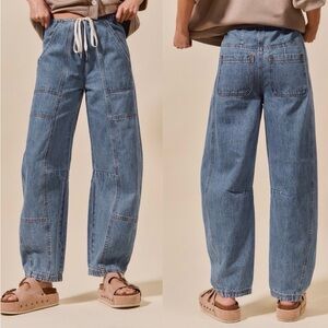 Light Wash Mid Rise Drawstring Barrel Jeans
